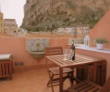 Casa vacanze Arias - La Del Duomo