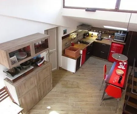 Arias - La Del Duomo Tatil Evi *